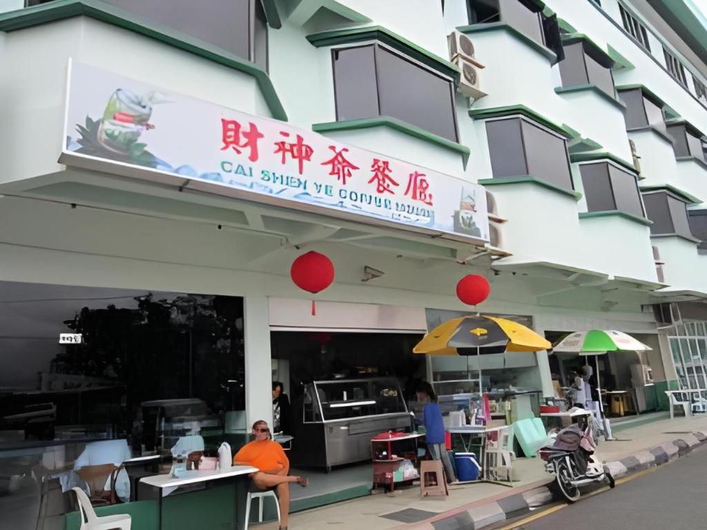 Hotel Hung Hung Kuching Extérieur photo