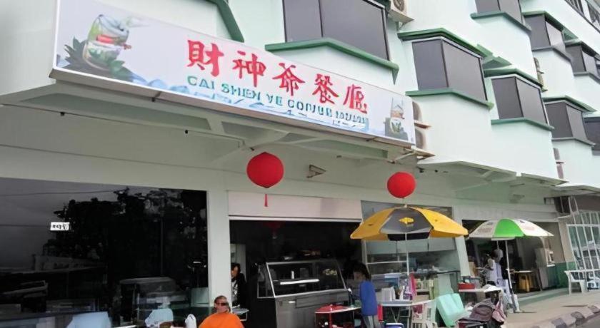 Hotel Hung Hung Kuching Extérieur photo