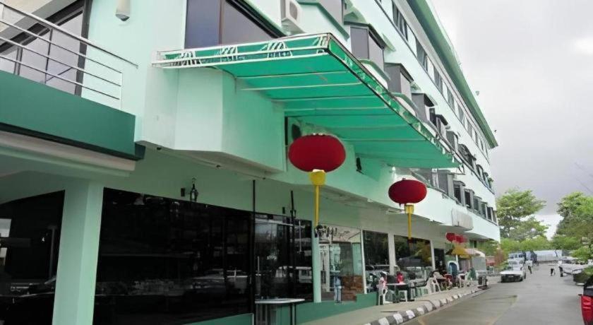 Hotel Hung Hung Kuching Extérieur photo
