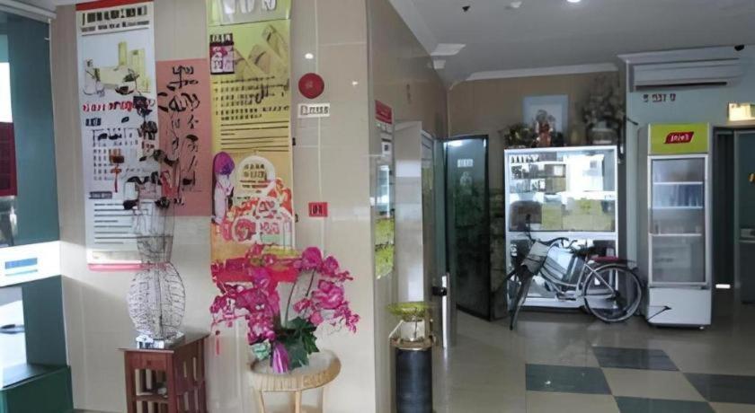 Hotel Hung Hung Kuching Extérieur photo